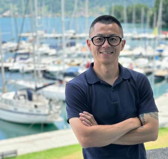 总粉丝超2400万 知名车评人陈震多平台账号被禁言